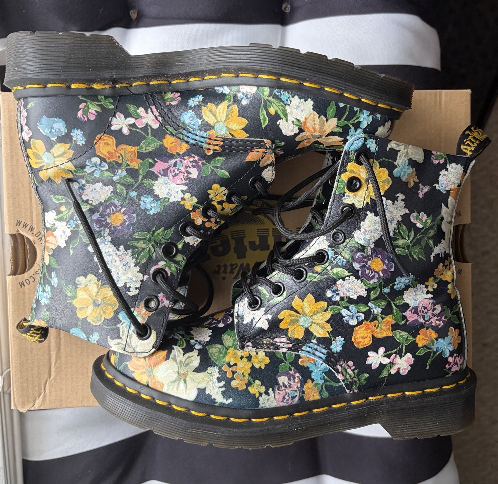 Doc Dr Martens Womens 6 Pascal DF Darcy Floral Combat Boots Leather Flower Punk