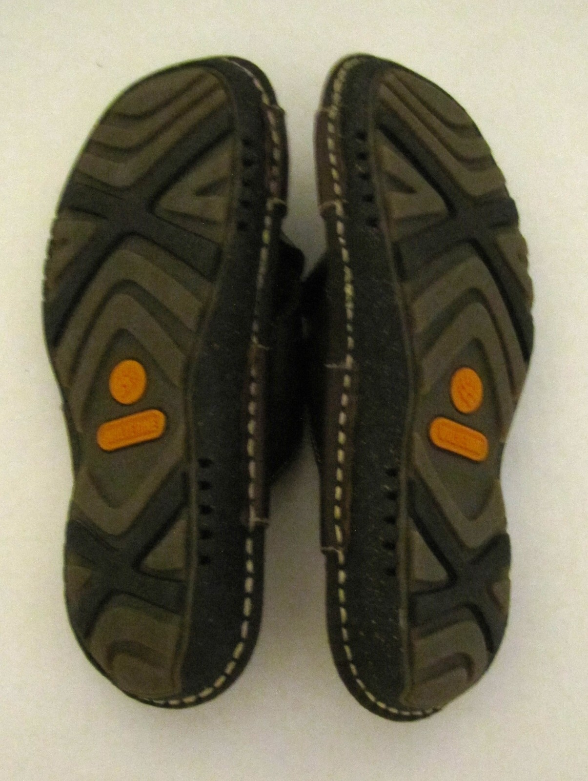 NEW Womens Wolverine Cross-Channeled Circulation Slip-On Sandal. Size 6.5M Brown
