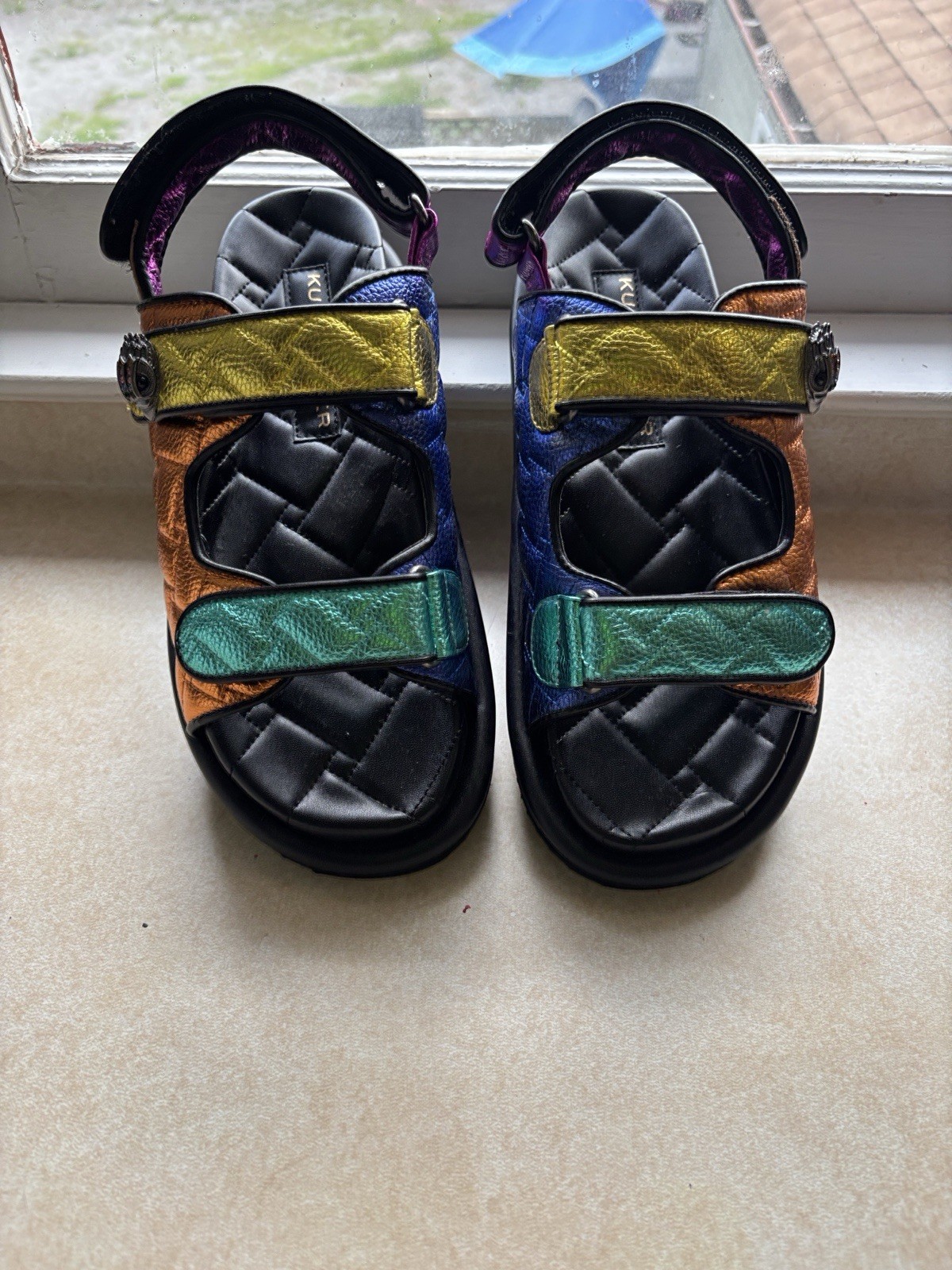 Kurt Geiger London Women’s Metallic Rainbow Sandals Size 8 NWOT