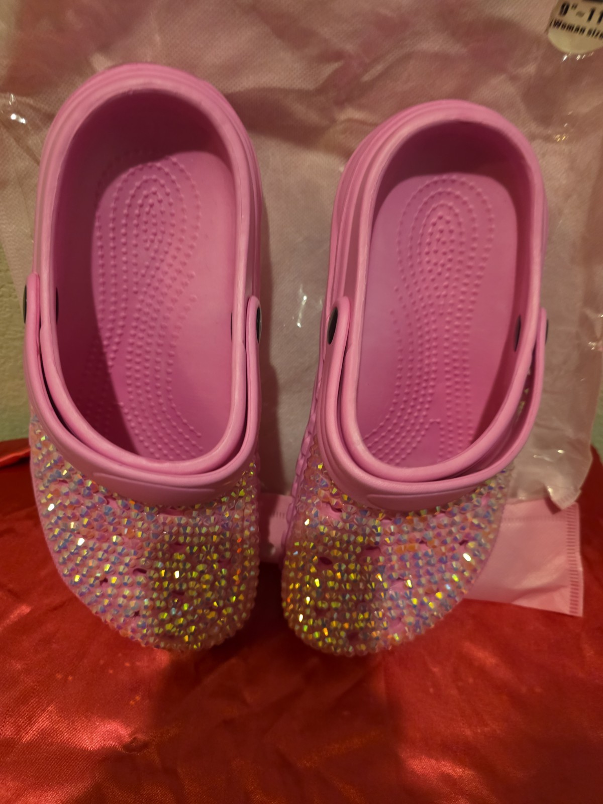 WOMENS PINK SIZE 9-11 BLING SHINY CROC LIKE FLAT HEELS
