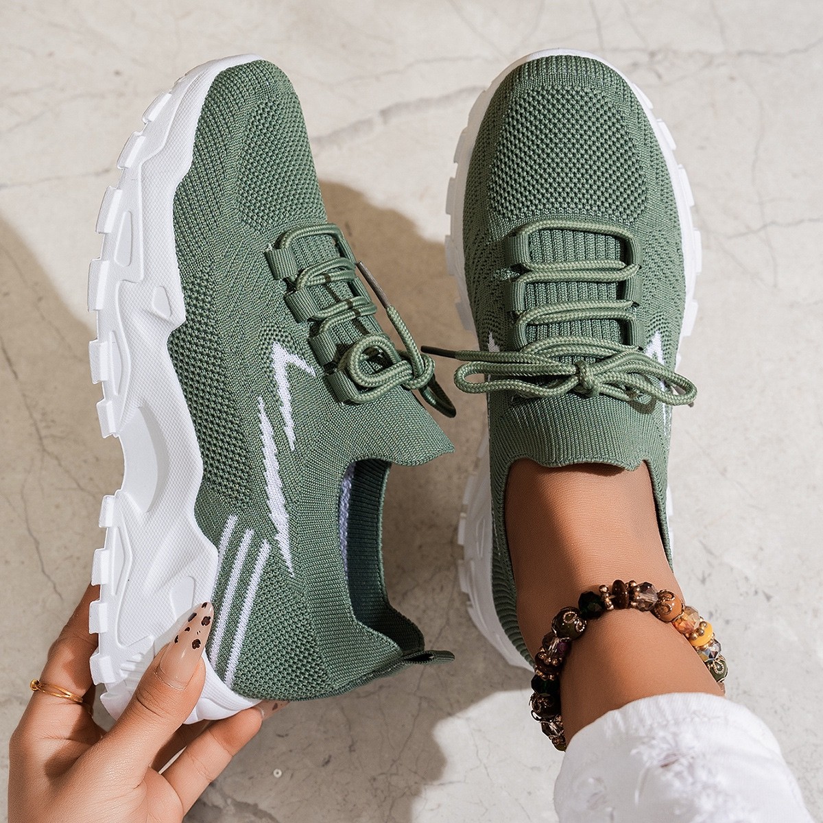 Women’s Lightweight Casual Sneakers Soft Sole Walking Shoes Lace Up Comfort