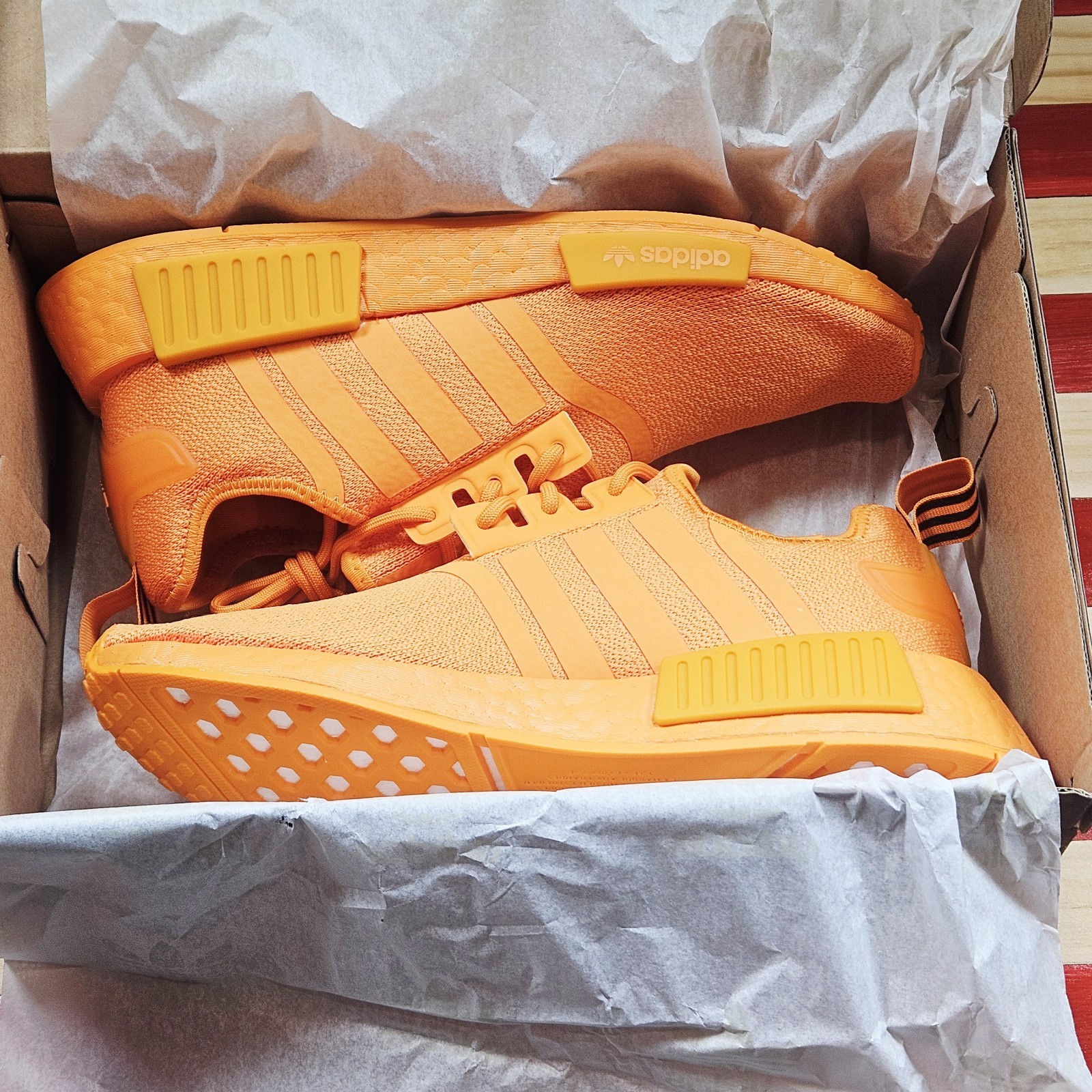 Adidas NMD R1 Women’s Running Shoes Bright Orange MSRP $150 [GV9439]