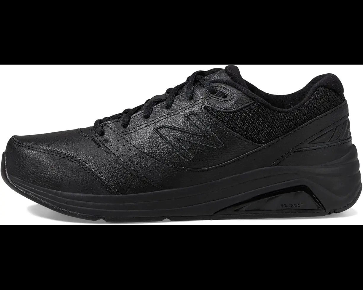 Size 8.5 – New Balance 928v3 ( Model WW928BK3 ) Black – Medium / Standard Width