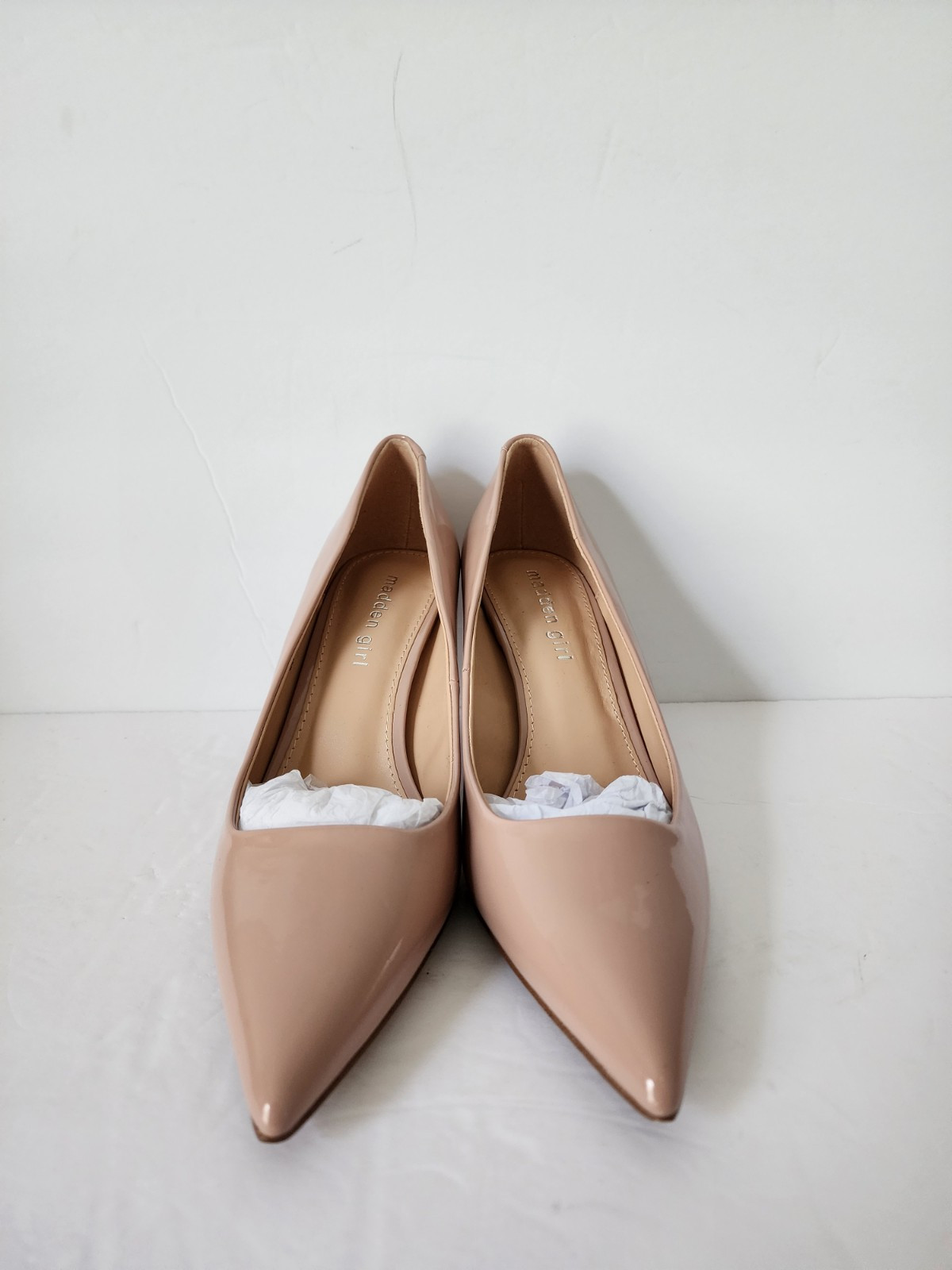 New Madden Girl Womens Brynnn Nude Patent Pumps Shoes 8.5 Medium (B,M)