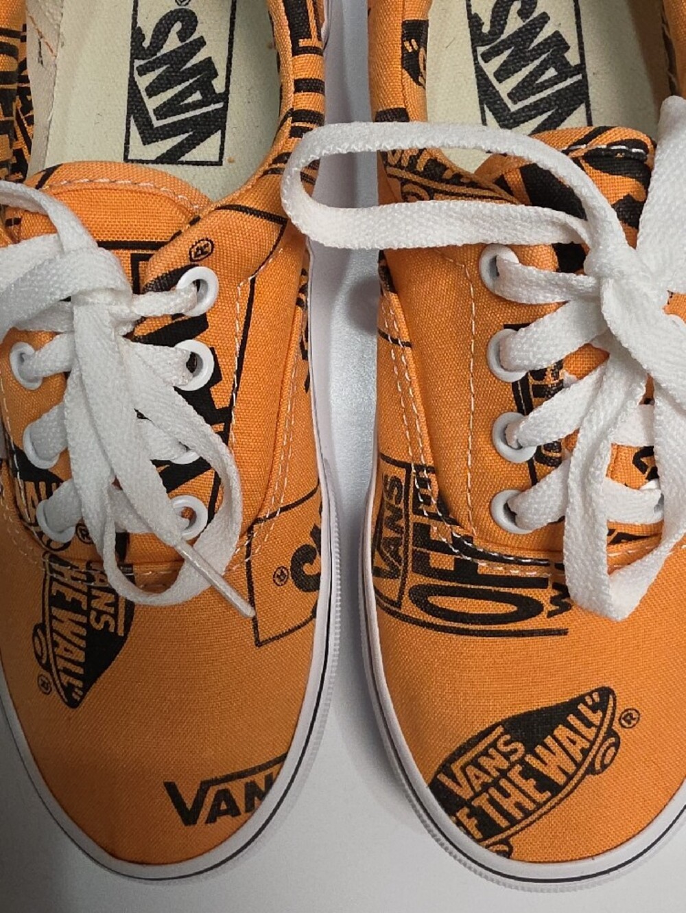 Vans Era ‘Logo Mix’ Tangerine Orange Black Low Top Sneakers – Size 7.5