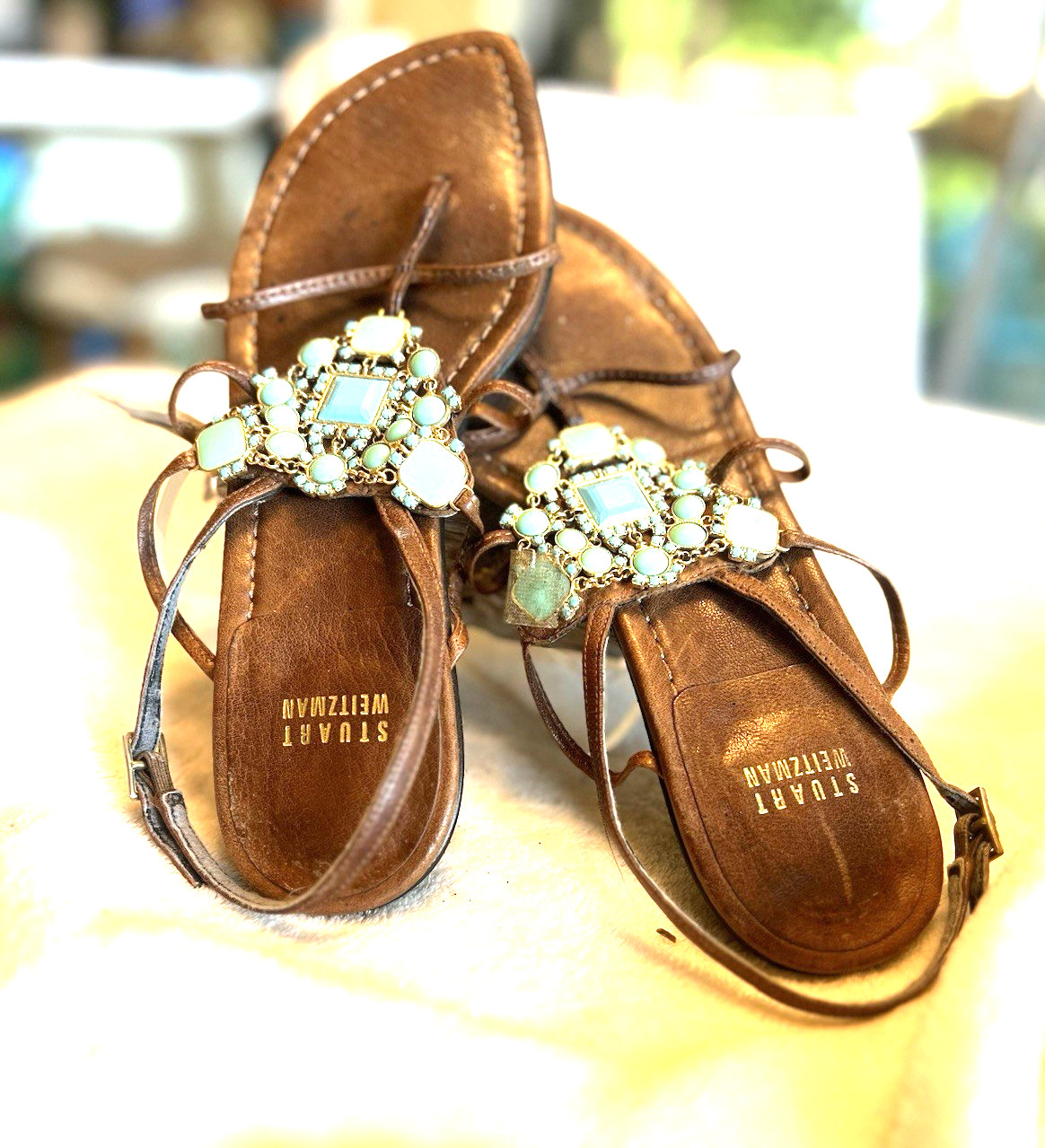 STUART WEITZMAN TURQUOISE JEWELED FLAT SANDALS 8.5 STRAPPY HIGH END DESIGNER