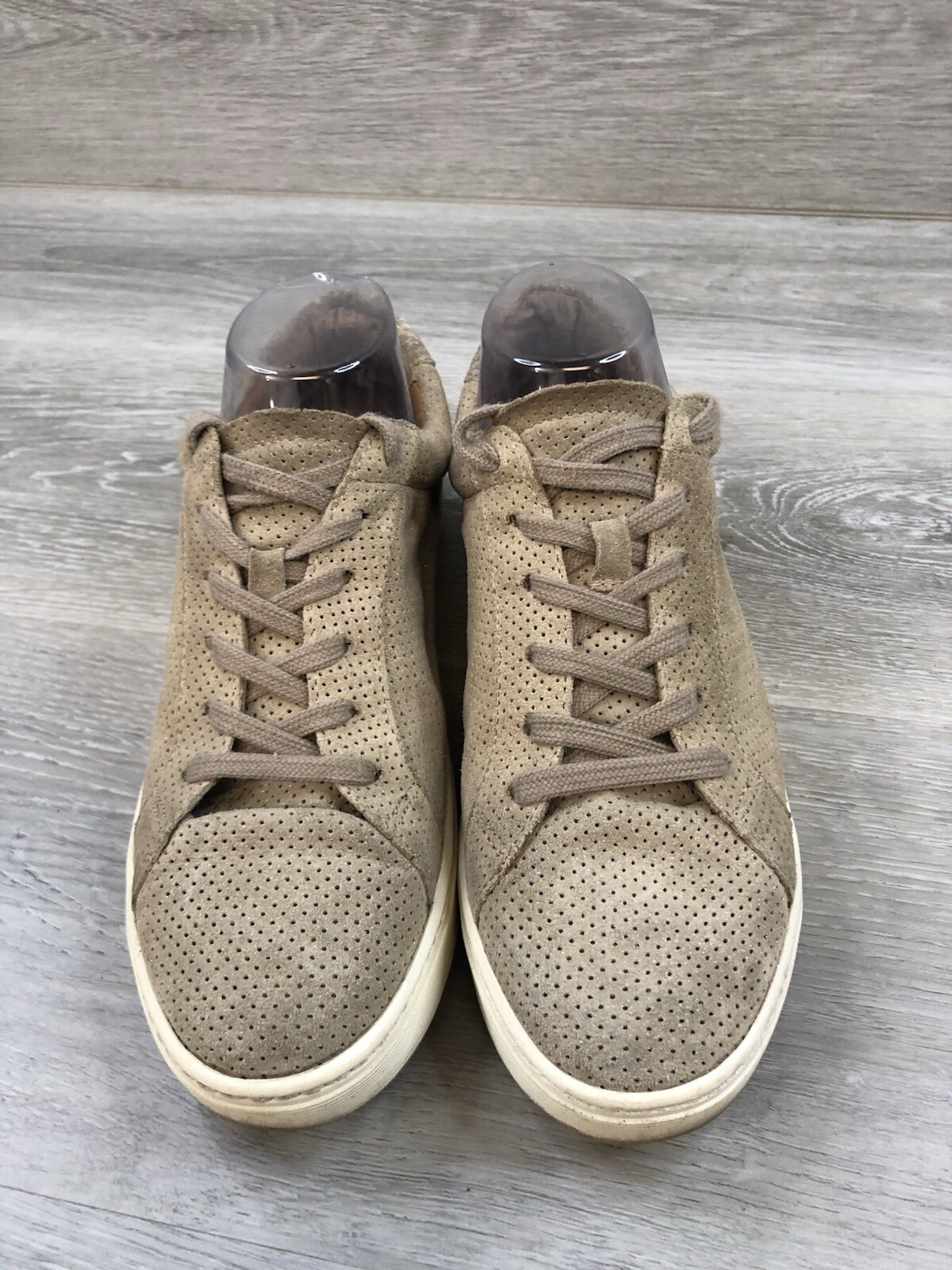 Sofft Women’s Sneaker Taupe Leather 7.5 Lace Up Casual Comfort Travel Shoes