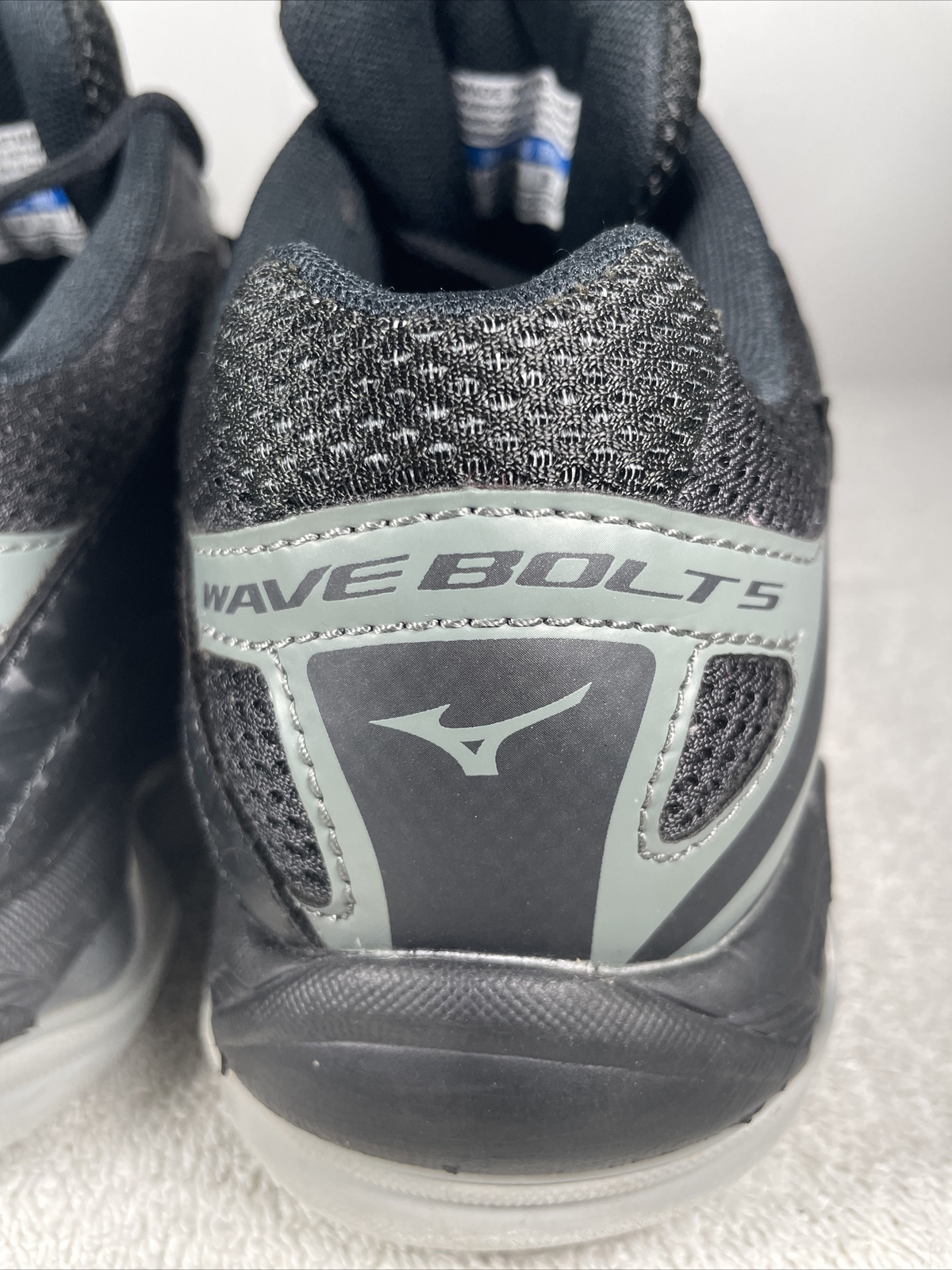 Mizuno Wave Bolt 5 Black/Gray Women’s Size 9 Volleyball