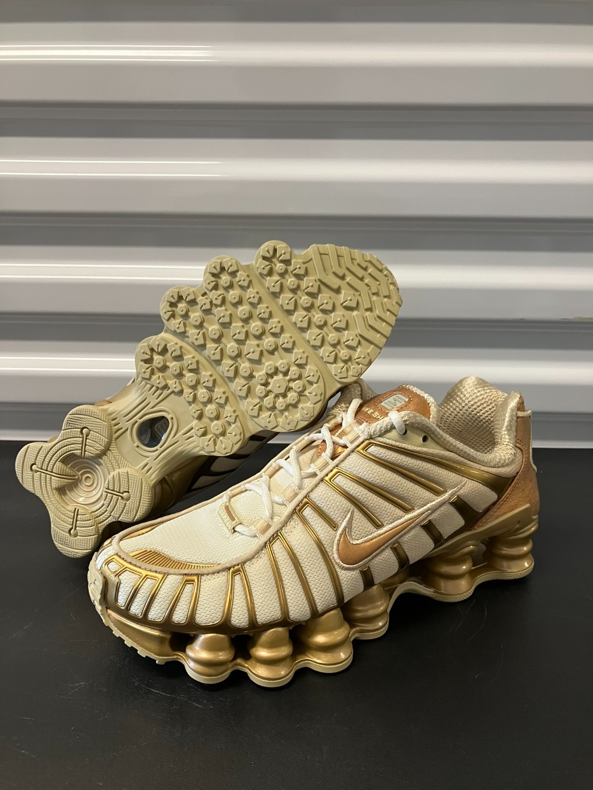 Women’s Nike Shox TL Coconut Milk Metallic Gold IM7189-113 nby