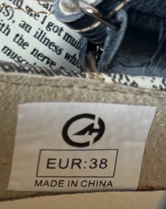 TMA Eyes Blue Black Leather Newspaper Mary Jane Shoes Women’s 7.5 Germany