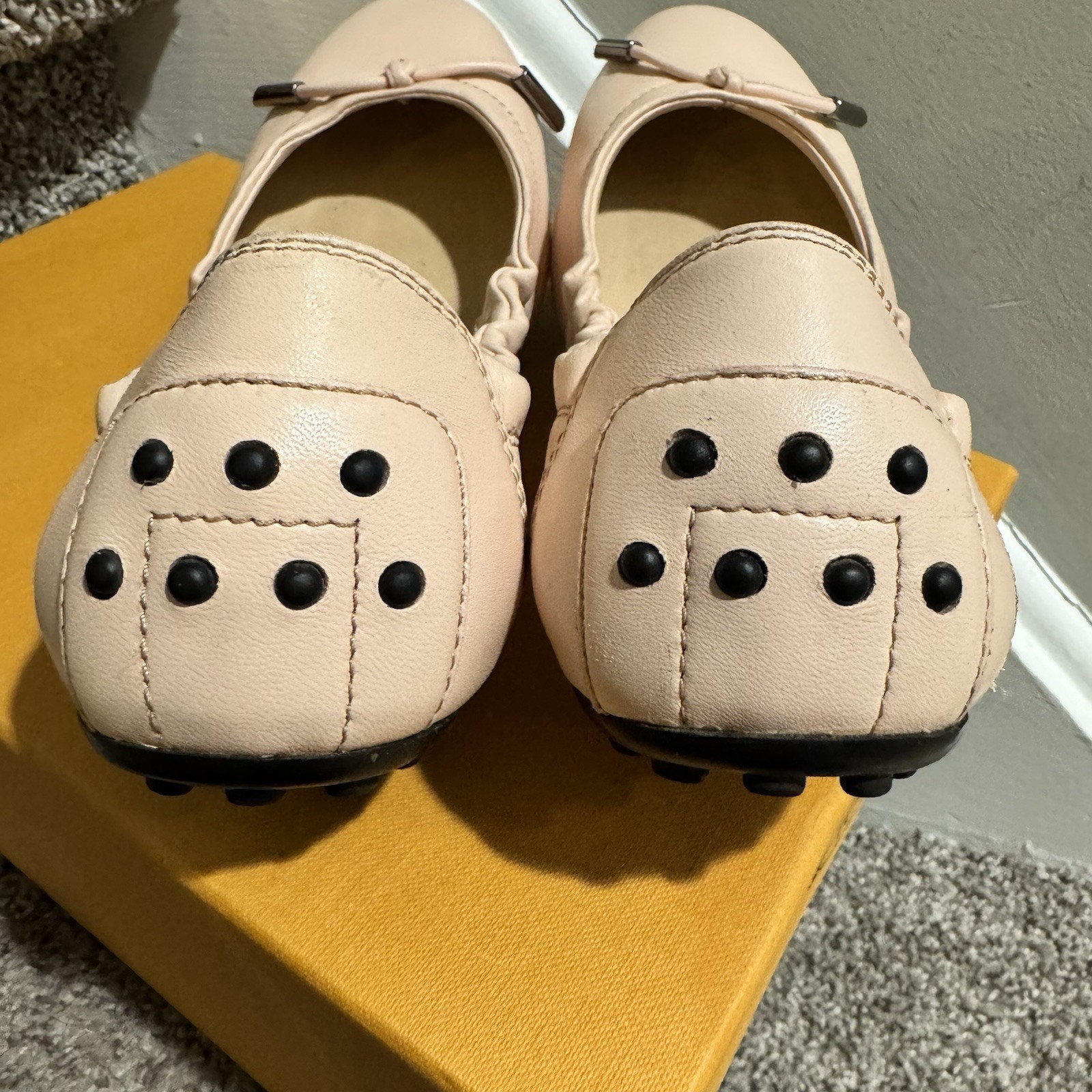 TOD’S Ballet Flats Womens Size 37 Leather Foldable Scrunch Ballerina Twee Pink