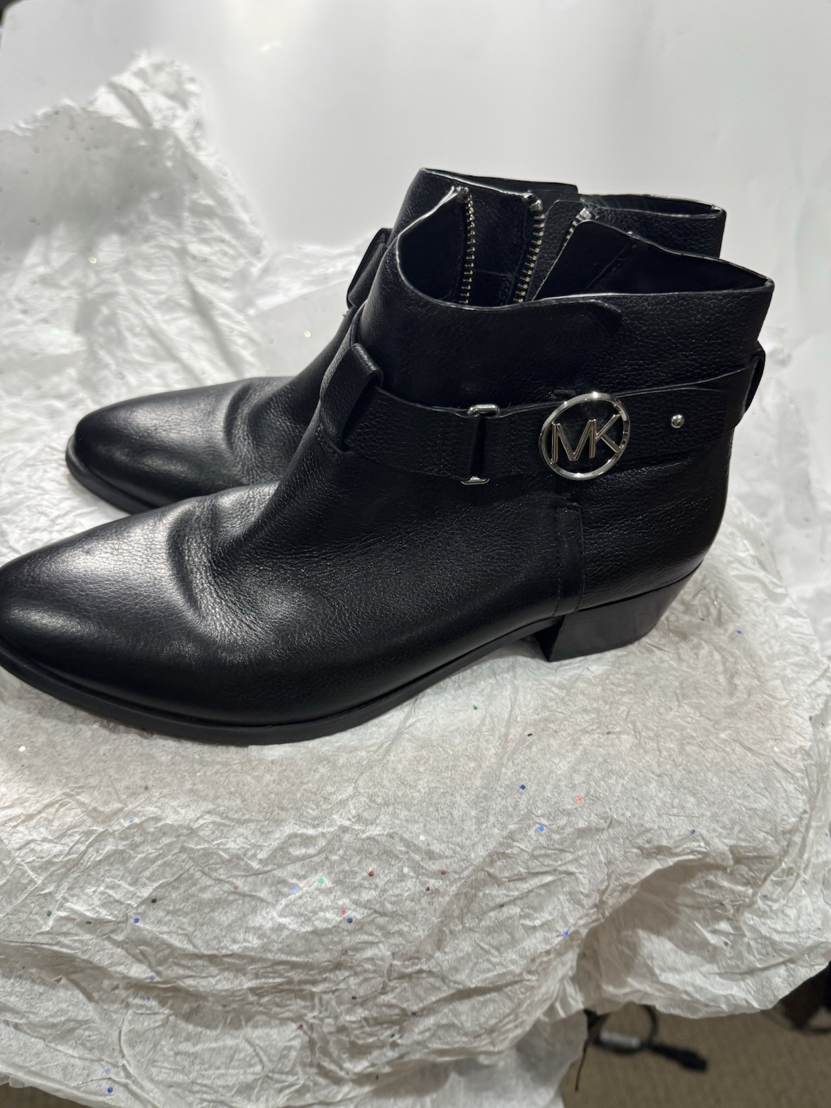 Michael Kors Women’s Black Leather Ankle Bootie Round Toe Zip Buckle Logo