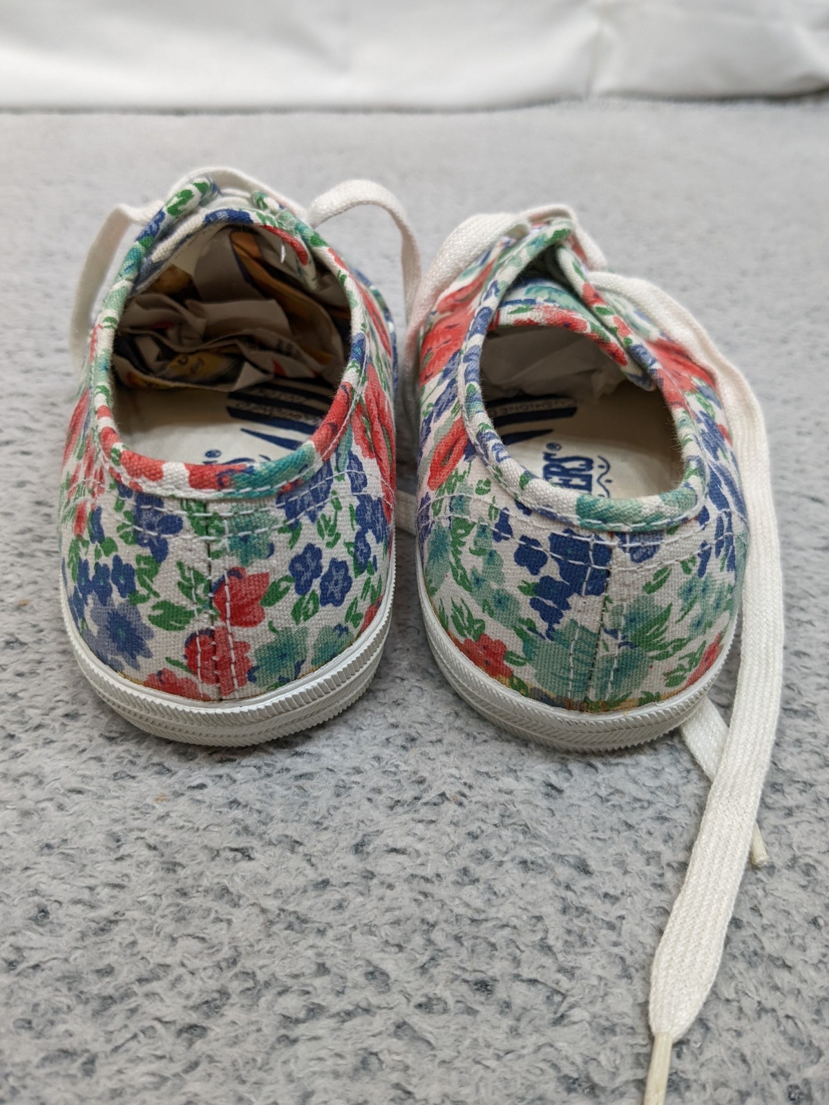 Vtg 90s Coasters Floral Canvas Sneakers Womens Size 6 Cottagecore Lace Up NIB