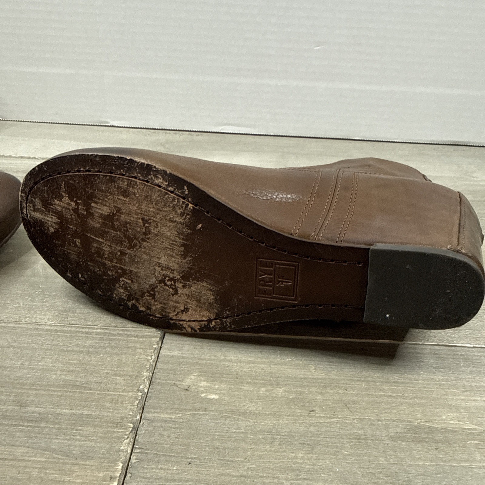 Frye Carson Covered Wedge Ankle Bootie Boots Zip Cognac Brown Leather 8.5 M