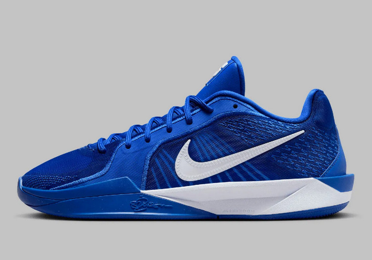 Size 14.5 Women / Size 13 Men – Nike Sabrina 2 Game Royal Blue