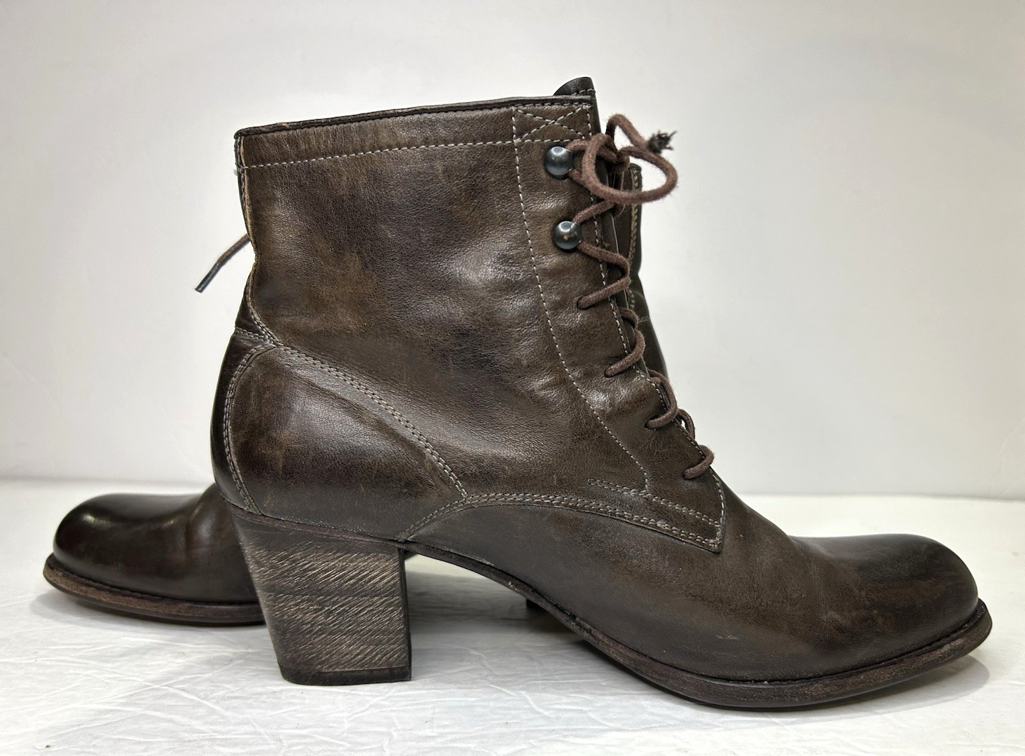 N.D.C. Made by Hand Ankle Boots Women 40 9.5 Brown Leather Lace-Up Heeled Spain