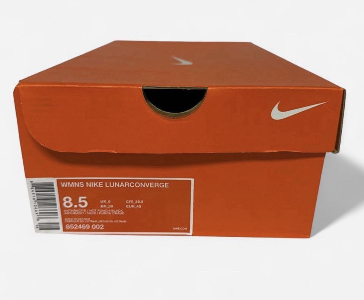 Nike Women’s Lunar Converge Running Sneakers, size 8.5 (US) Brand New w/Box