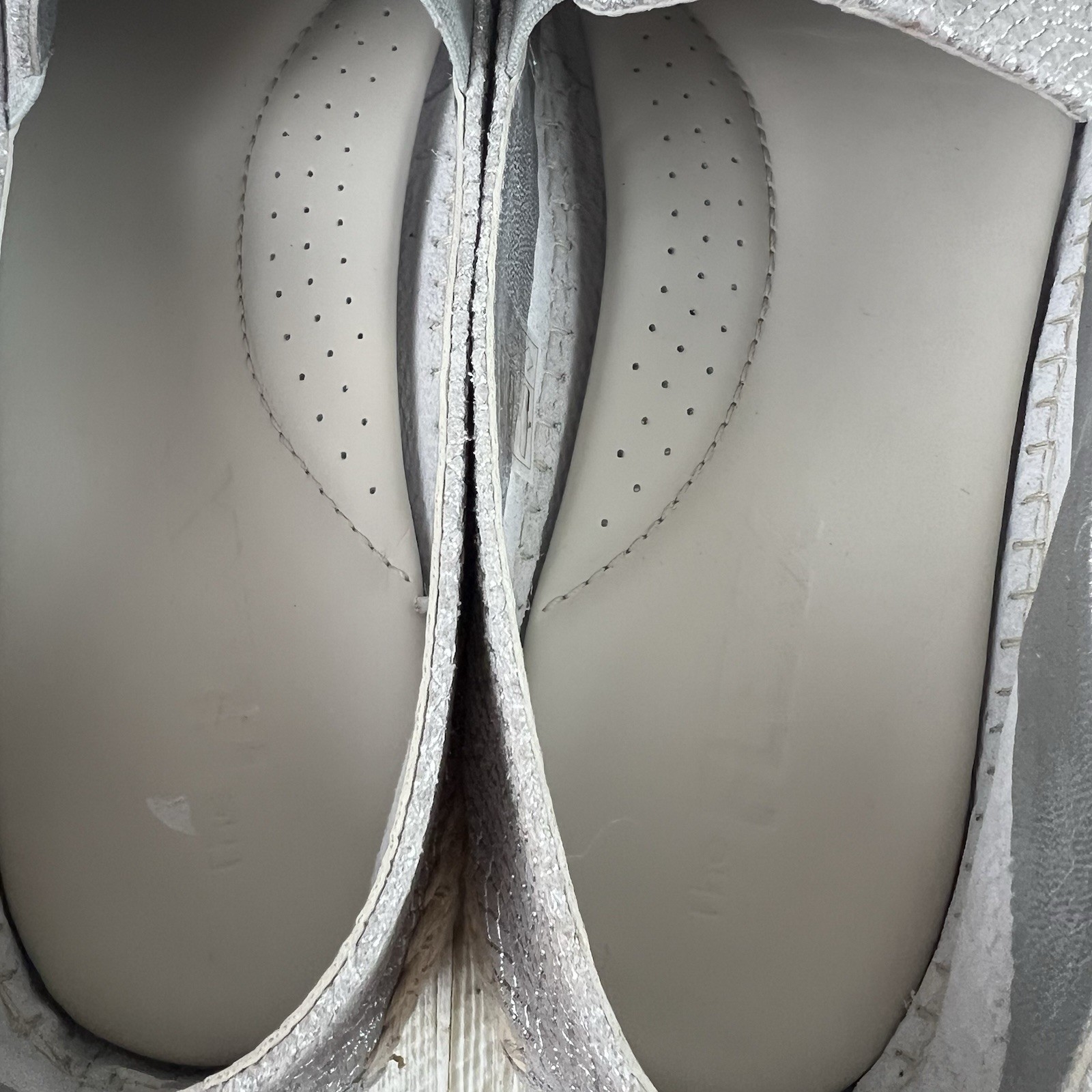 The FLEXX Shoes CHAPPIE Silver Milos Loafers Snakeskin Embossed Espadrille 9.5