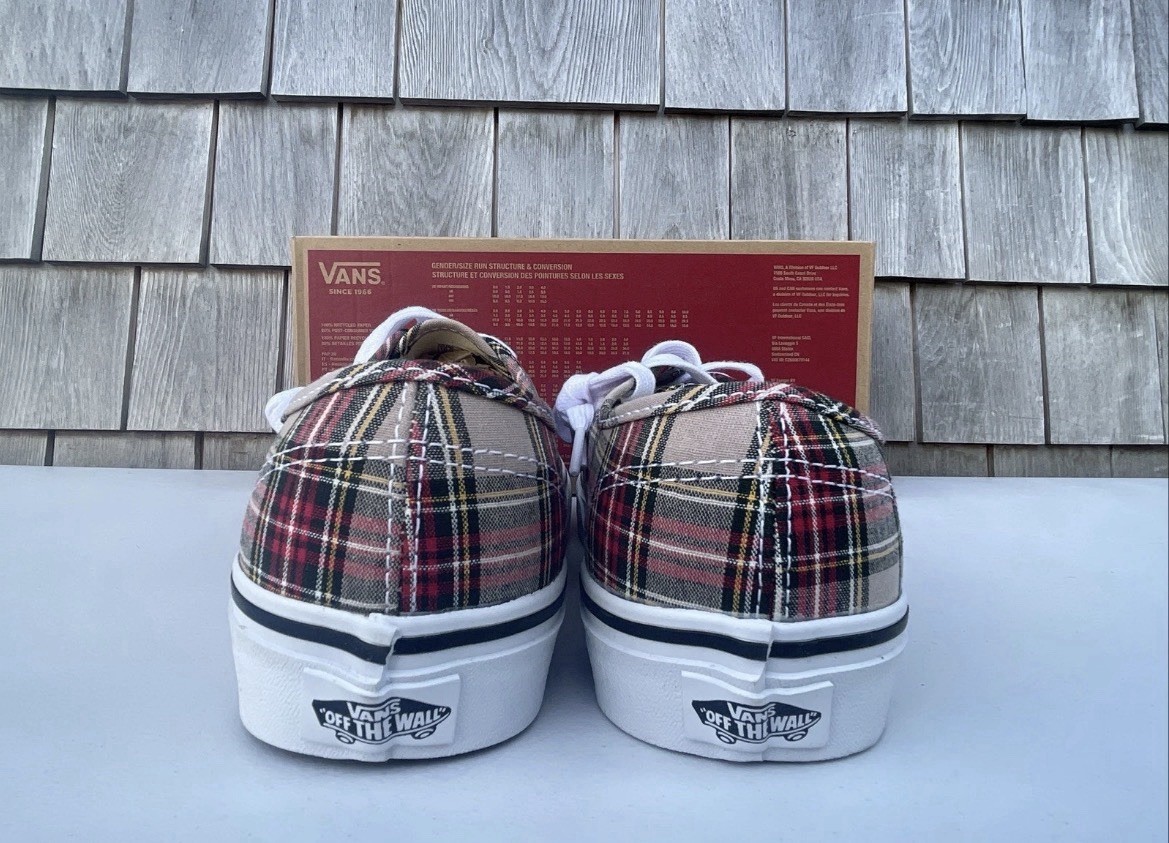 Vans Authentic Shoes Plaid Red White Low Top Skate Sneaker Women’s Size 7.5 NEW