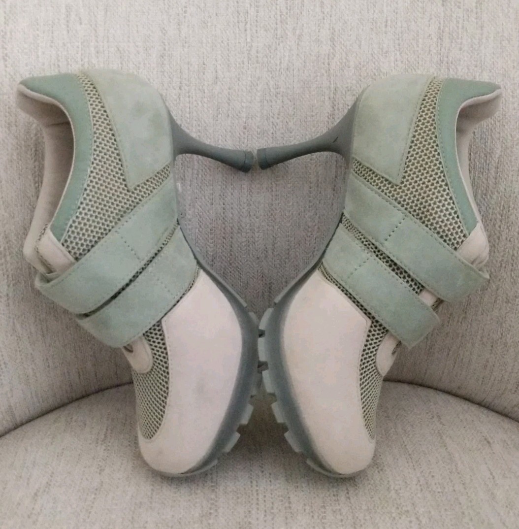 Sneex Sneaker Heel Slip-On Stiletto Round Toe The Blake Sage Green Size 5