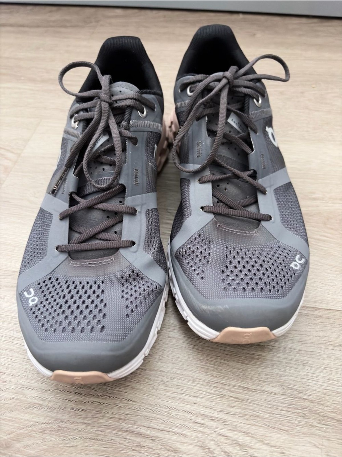 On Running Cloud Flyer Running Shoes Women’s size 7.5
