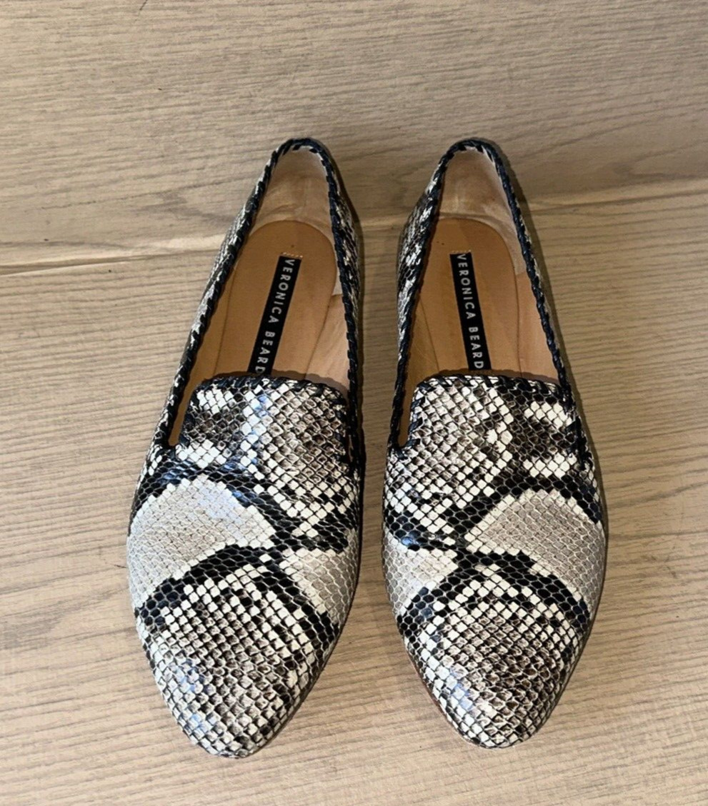 VERONICA BEARD SNAKE PRINT LEATHER SEMI ROUND TIP DETAIL CASUAL FLATS Sz 39.5M