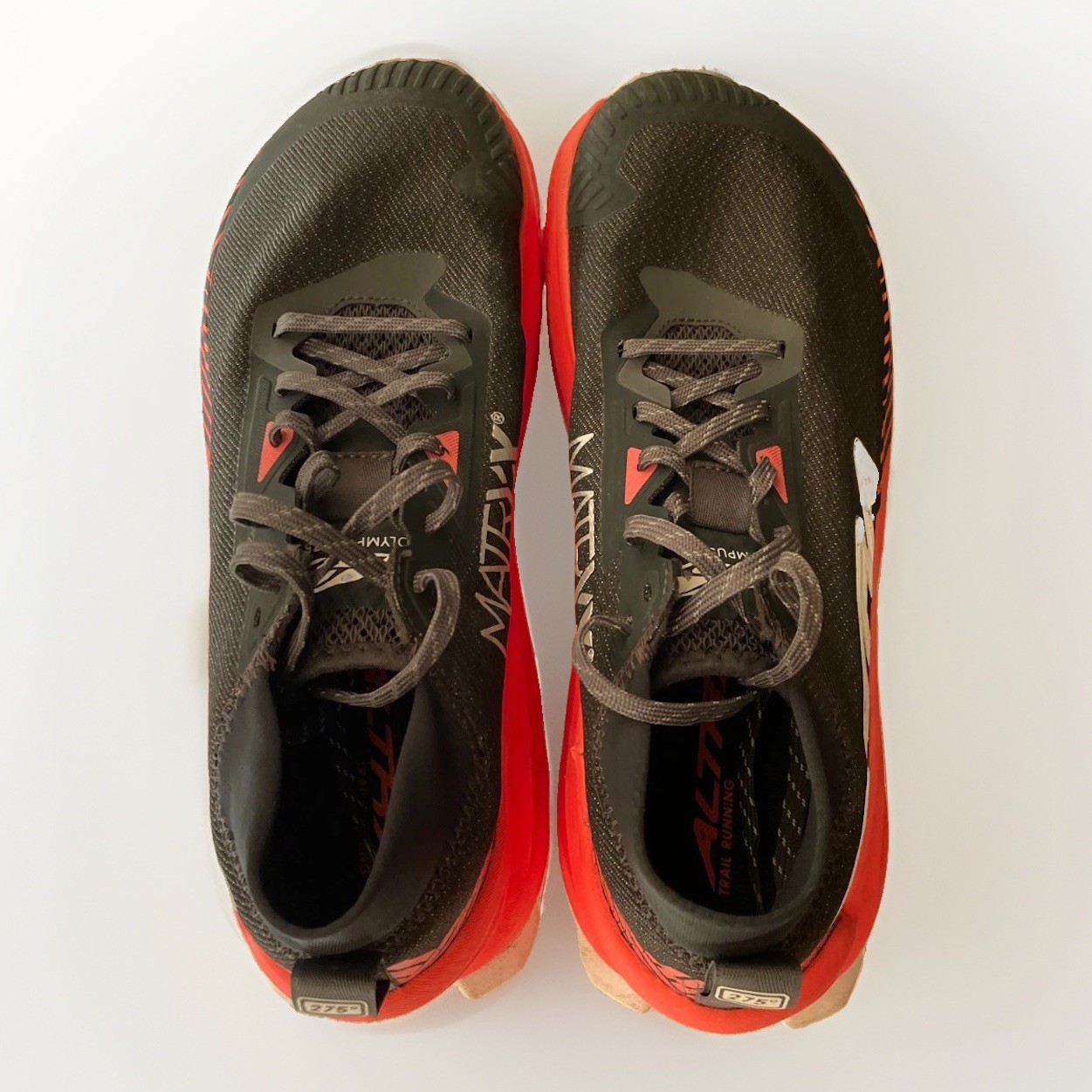ONLY USED 1x women’s size 10 Altra Olympus 275 Trail Running Shoes ‘Coral’