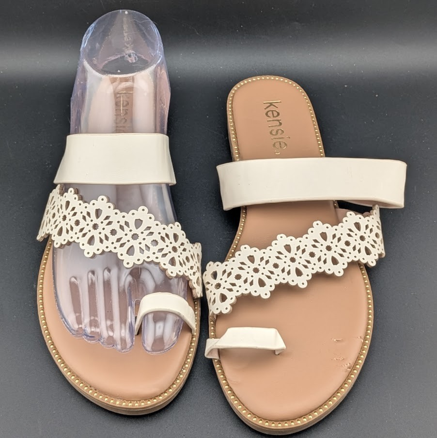 Kensie Madison Size 7.5 Ivory Cutout Toe Loop Slide Flat Sandals