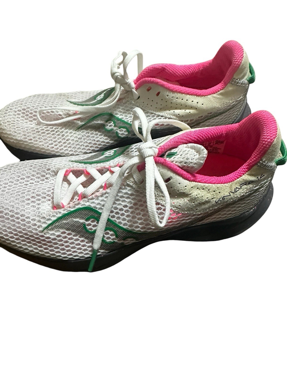 Saucony Kinvara 14 Running Shoes Women’s 8.5 White Gray Pink Green Mesh