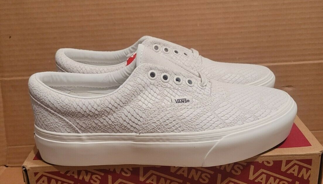 Vans Era Platform (Animal) Emboss Size: 9.5 Women/ Size: 8 Men/ 9.5 Women