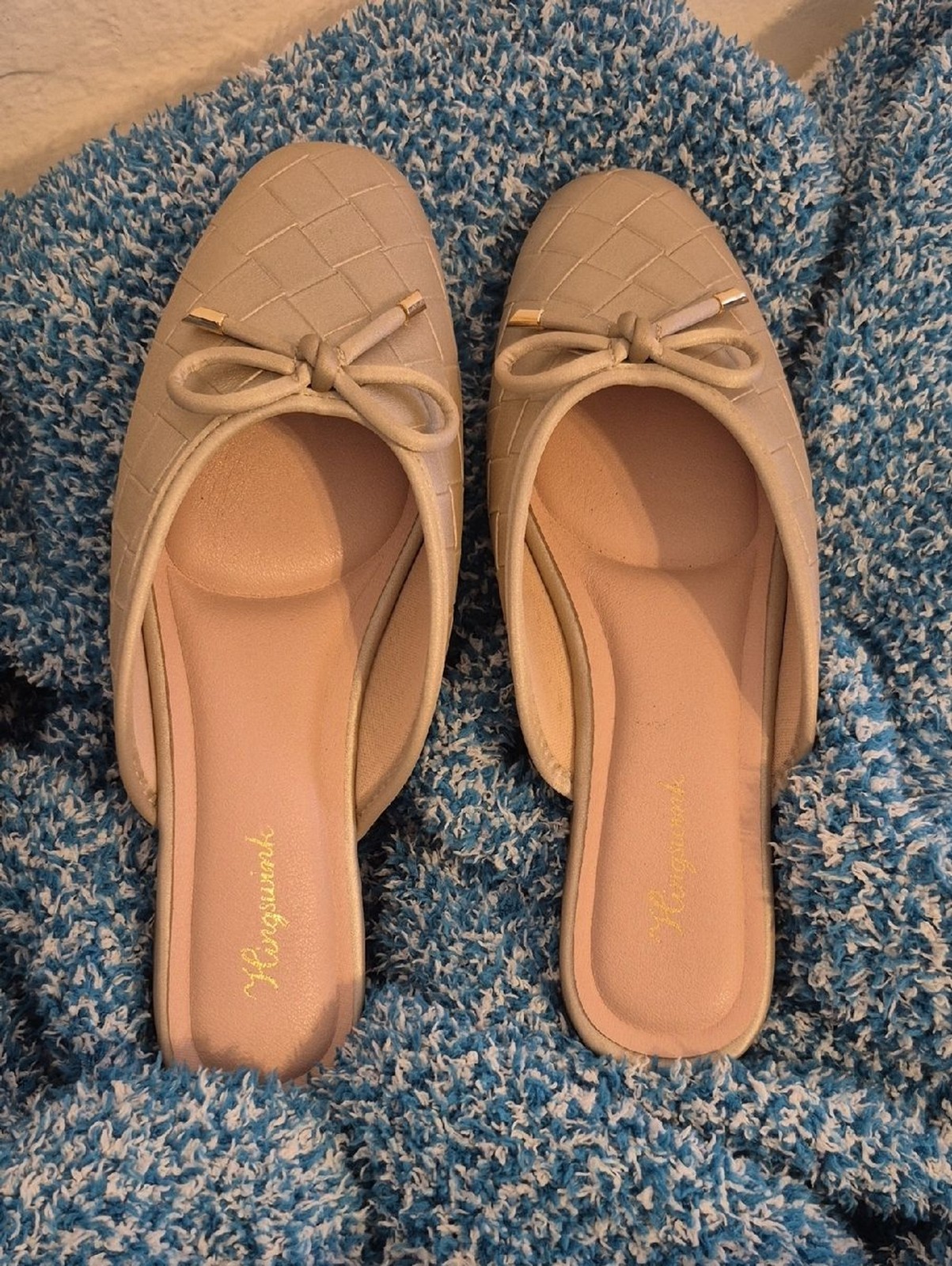Women’s Quilted Bow Slip-On Flats in Light Pink Size 7.5
