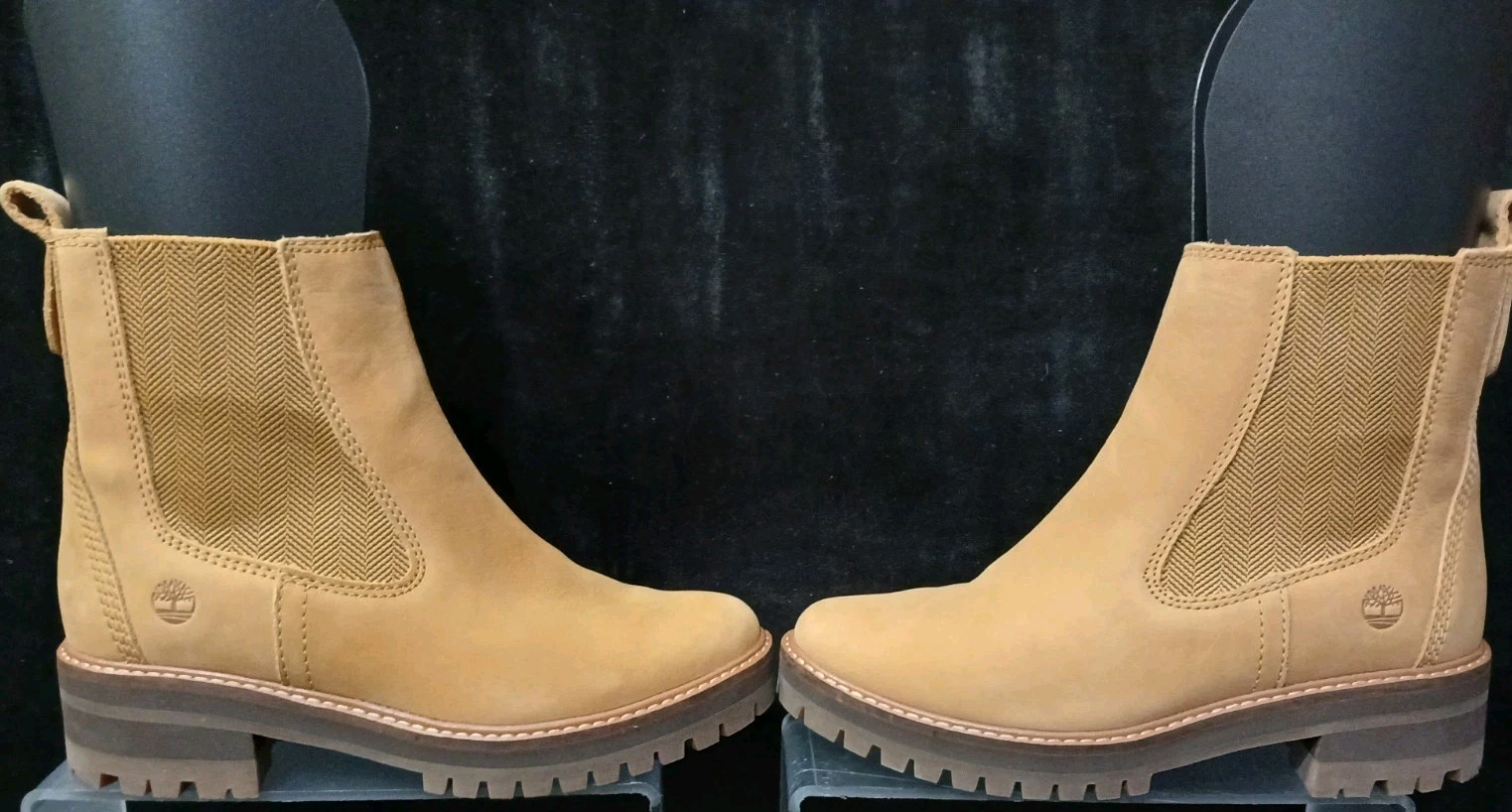 🩷 Timberland Women’s Size 8 Courmayeur Valley Chelsea Tan Suede Boots NWOB ⬛