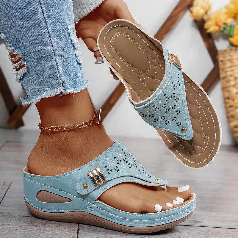 Slippers for Women Wearing Flip Flops for Summer, New Sandals for Women