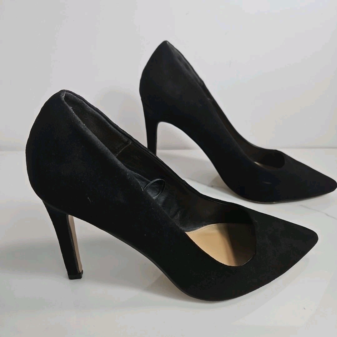 Forever 21 black Faux Suede Textile 4″ Heels Slip-On Shoes 8