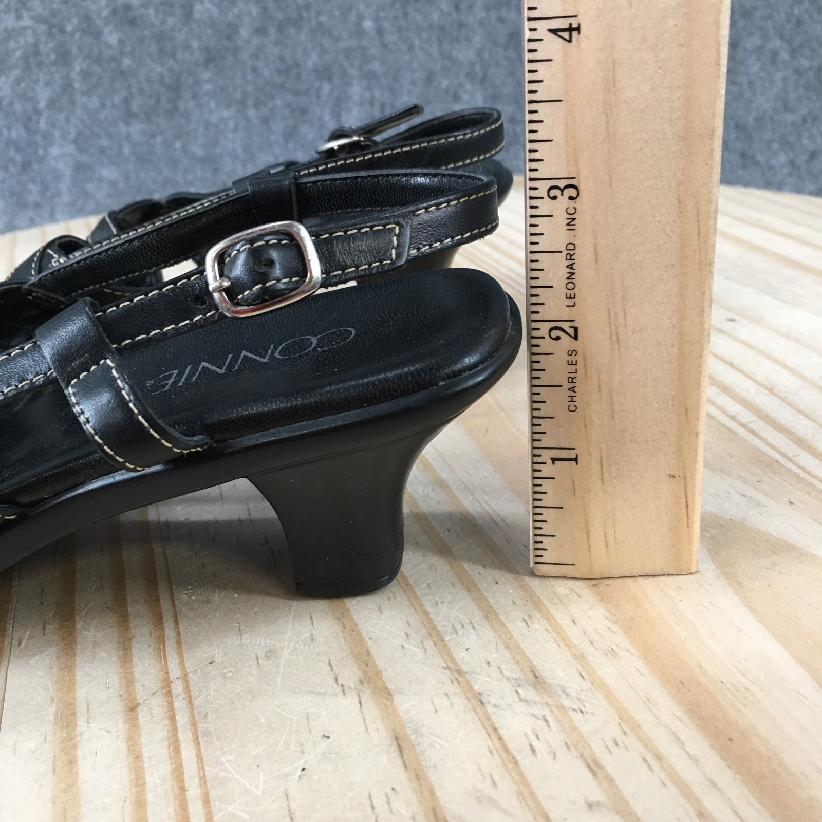 Connie Sandal Womens 7 M Skippy Strappy Slingback Low Heel Leather Casual Black