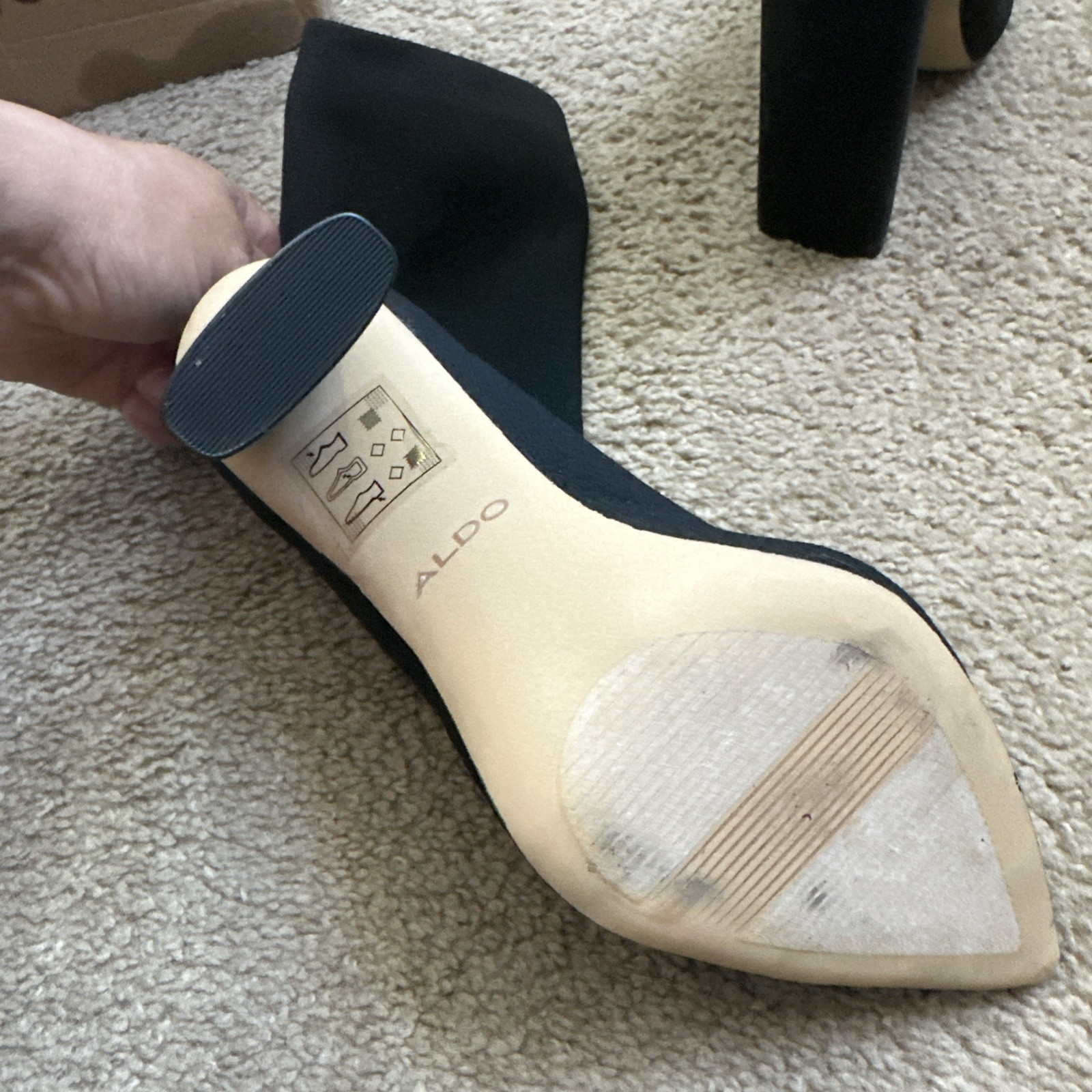 ALDO Black Knit Fabric Pointed Toe Pull On Block High Heel Ankle Booties Sz 6.5