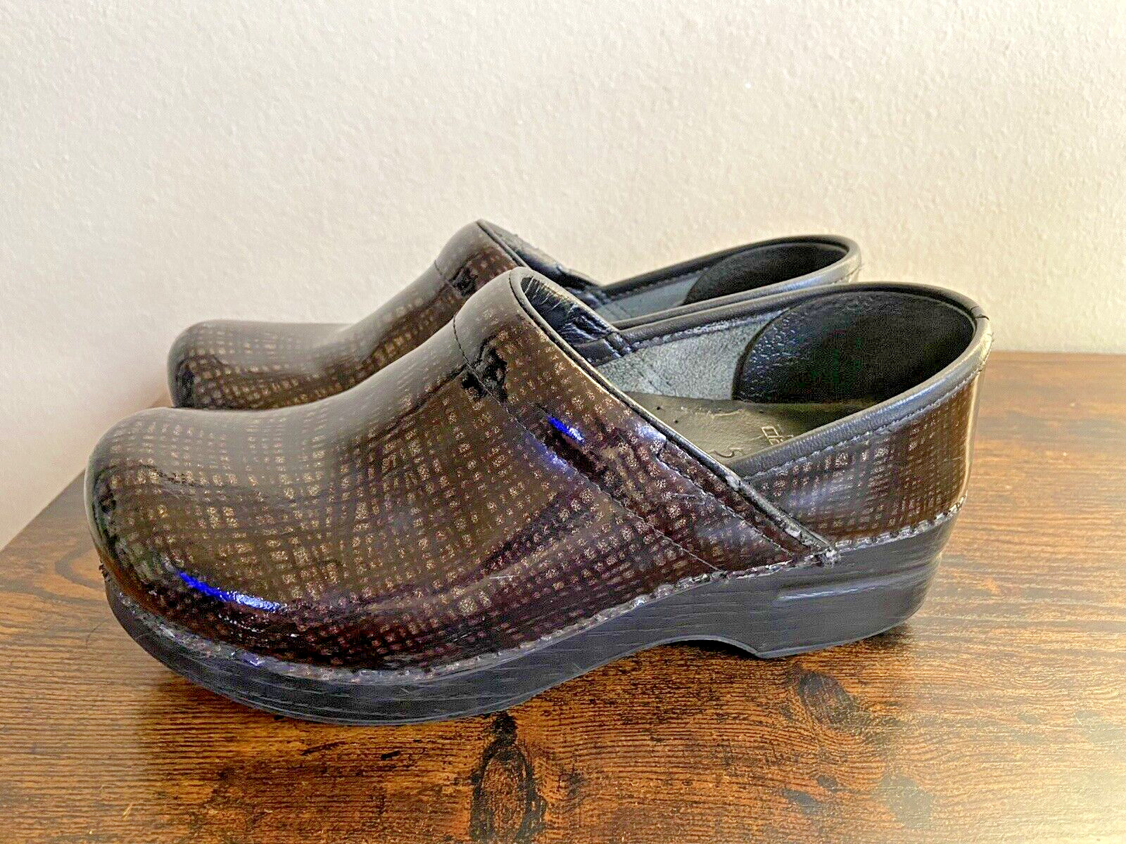 Dansko Womens XP 2.0 Nurse Clog Shoe Brown Black Women Size EU 37 US 6-6.5