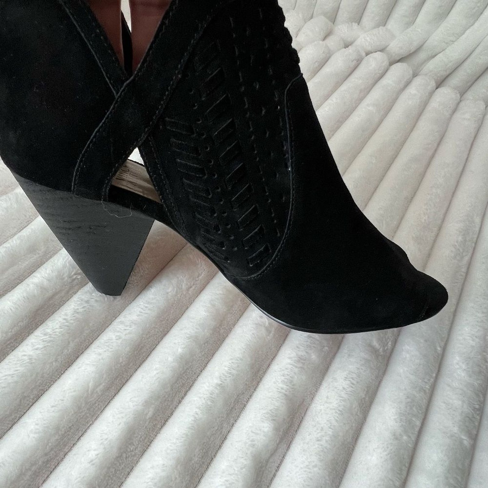 Vince Camuto Black Suede Booties Ebelin Open Toe Heels Size 9W EU 40