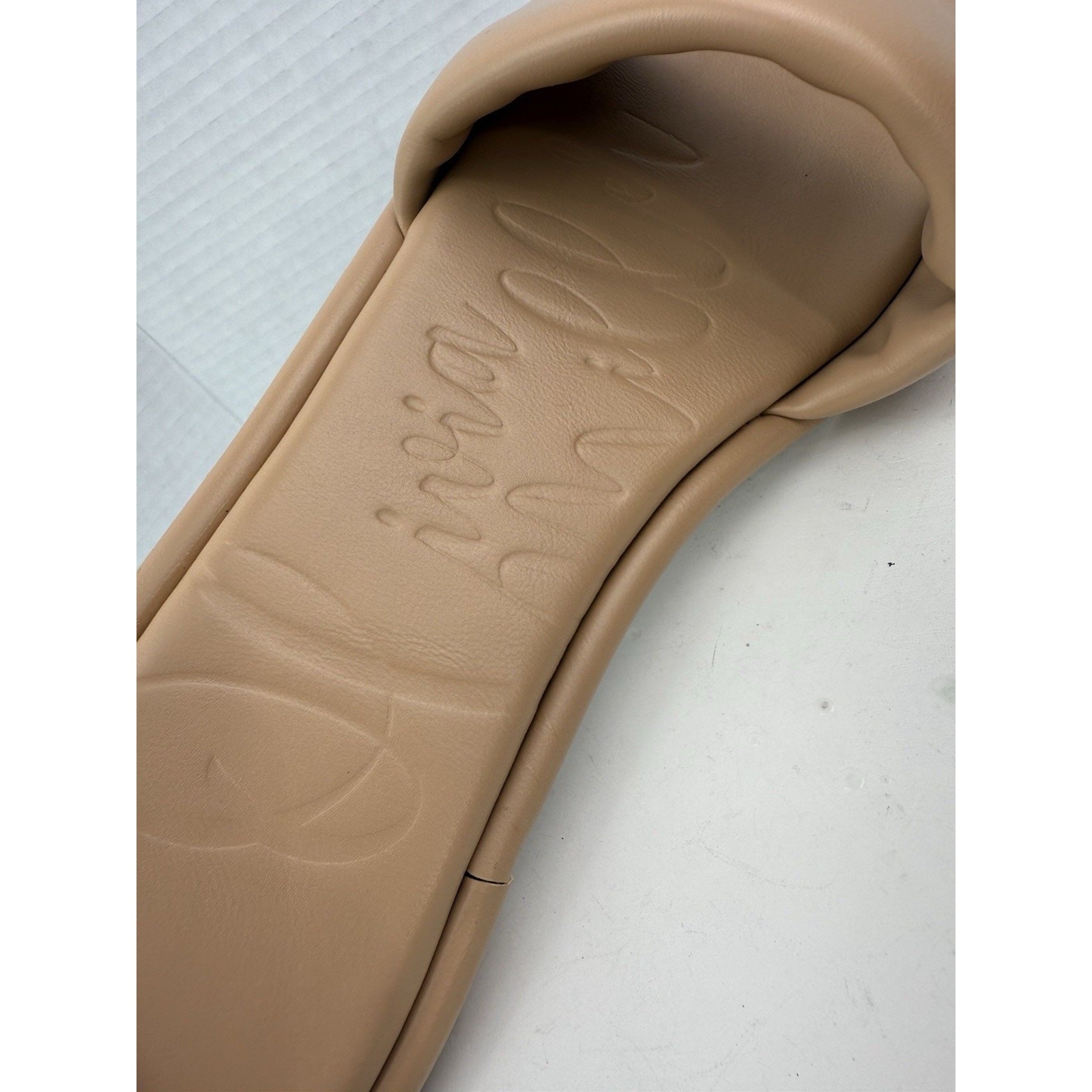Olivia Miller Power Play Womens Size 8.5 Nude Slip On Slide Sandals Flat Shoes