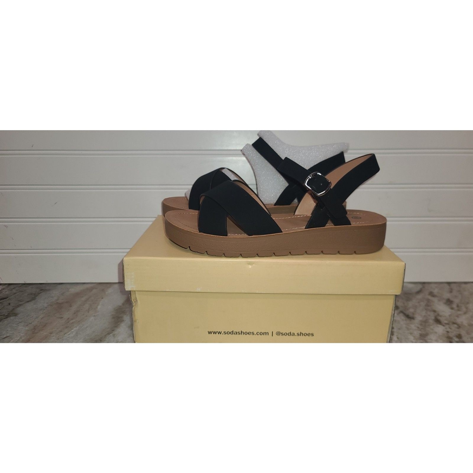 Soda Womens Chester-S Black Sandal Size 8.5 NIB