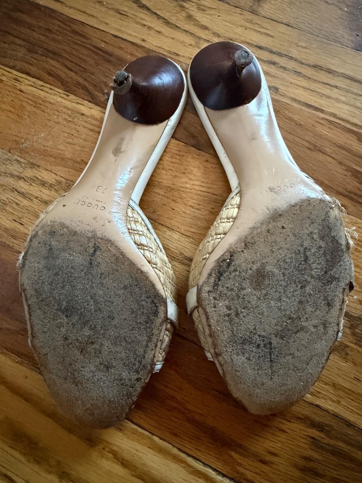Gucci kitten heels 7b