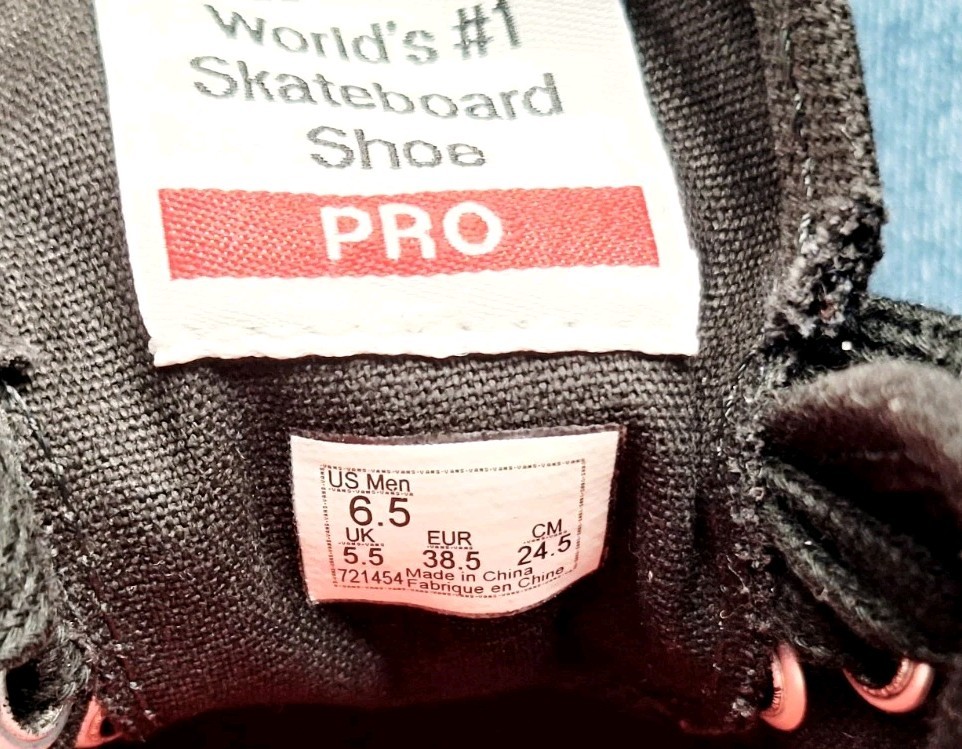 Vans Authentic Pro Triple Black Skateboard Shoes Men 6.5 / Women 8 2010s Rare