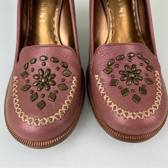 Gianni Bini Mauve Studded Heels Bohemian Stitching Size 7.5 Business Formal