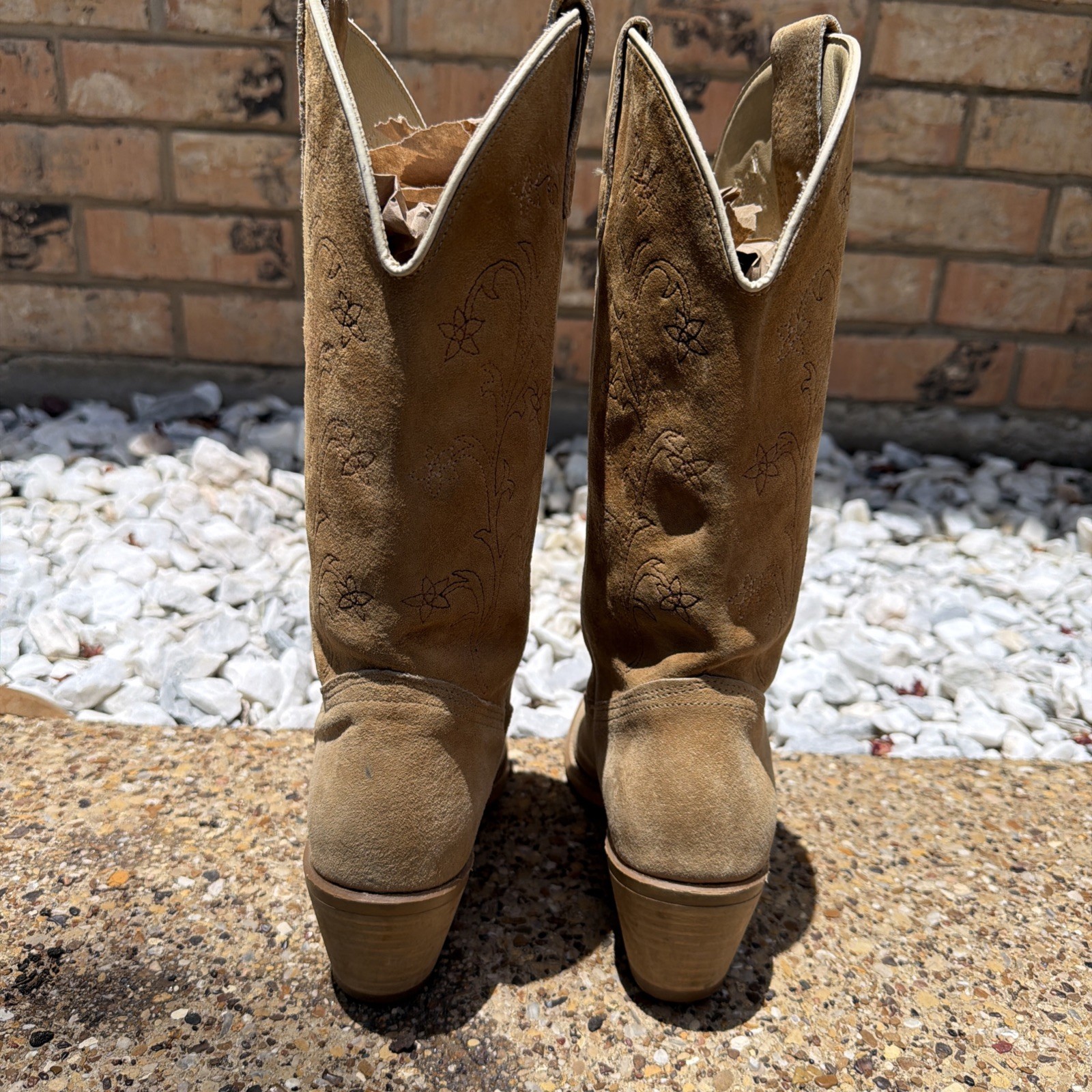 Vintage Wolverine Tan Suede Leather Boots Ladies Sz 7.5 (7) Western Cowgirl