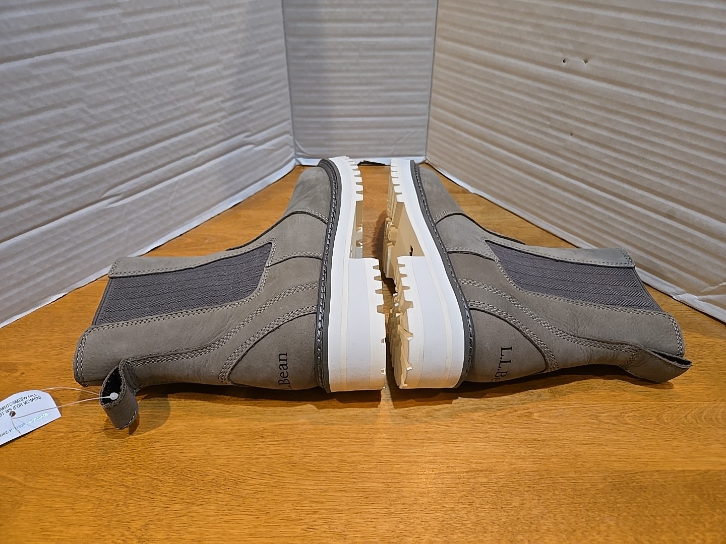 L.L.Bean Women’s Camden Hill Chelsea Boot 7.5 M Maine Suede Slip-On NWT