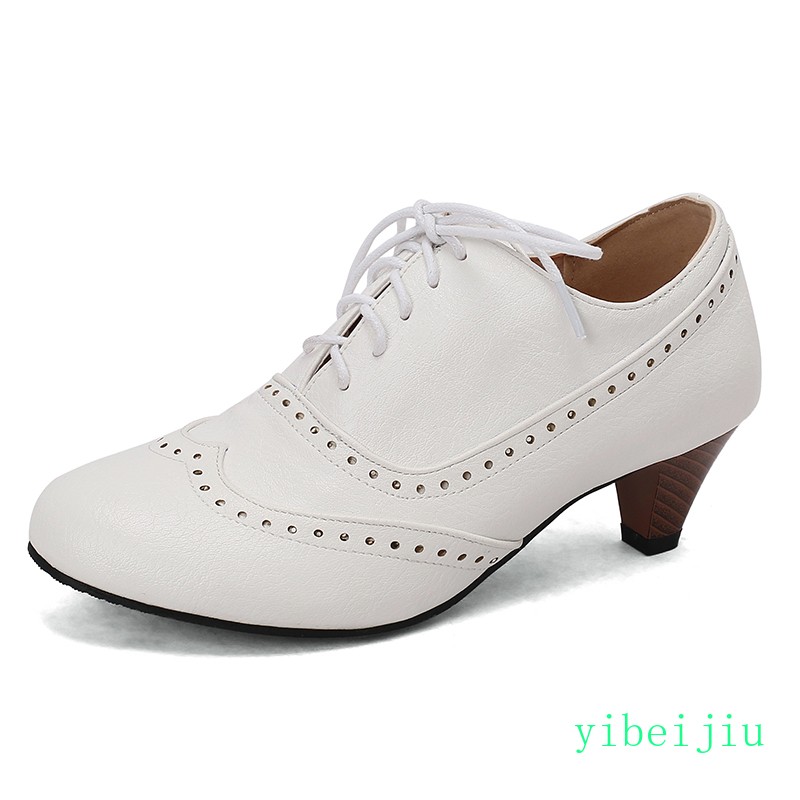 Spring Women’s Low Kitten Heel Wing Tip Lace Up Brogue Shoes Vintage Plus Size