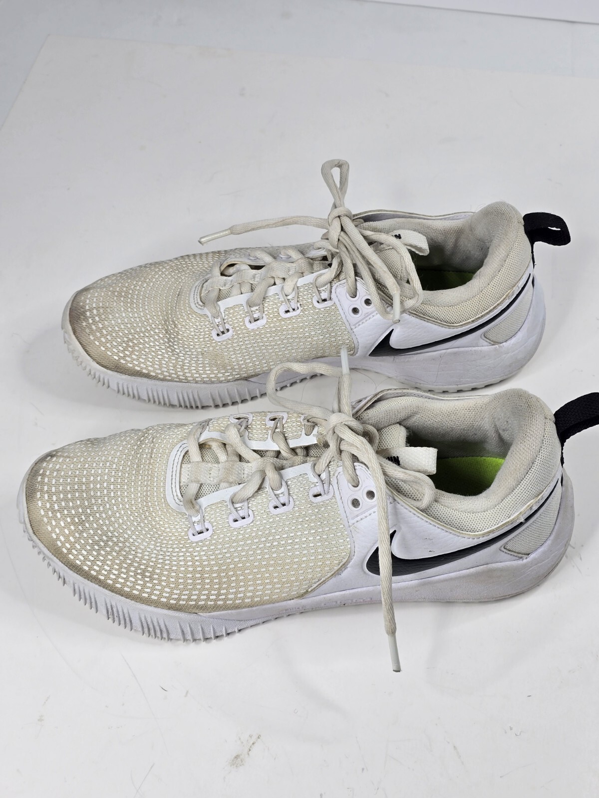 Nike Air Zoom HyperAce 2 White AA0286-100 Volleyball Sneakers Womens Size 9T