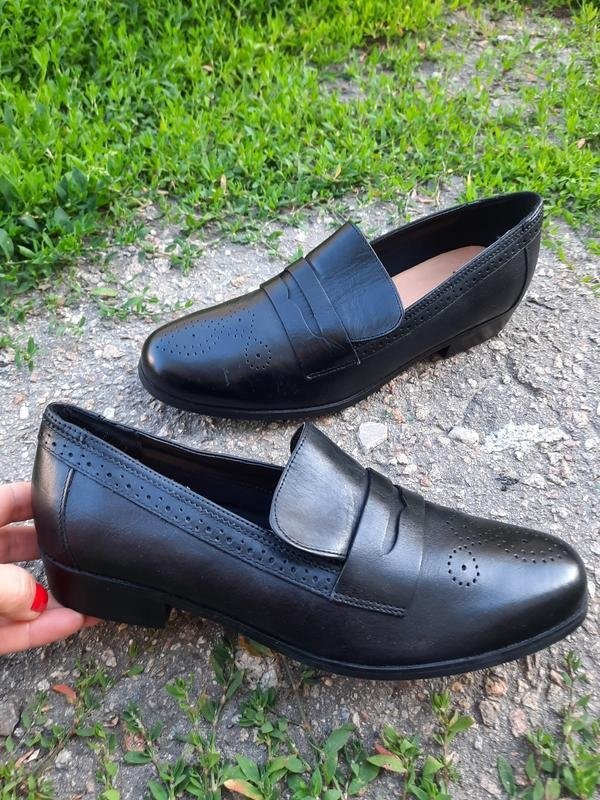women clarks loafers black leather 39.5 #7A5A