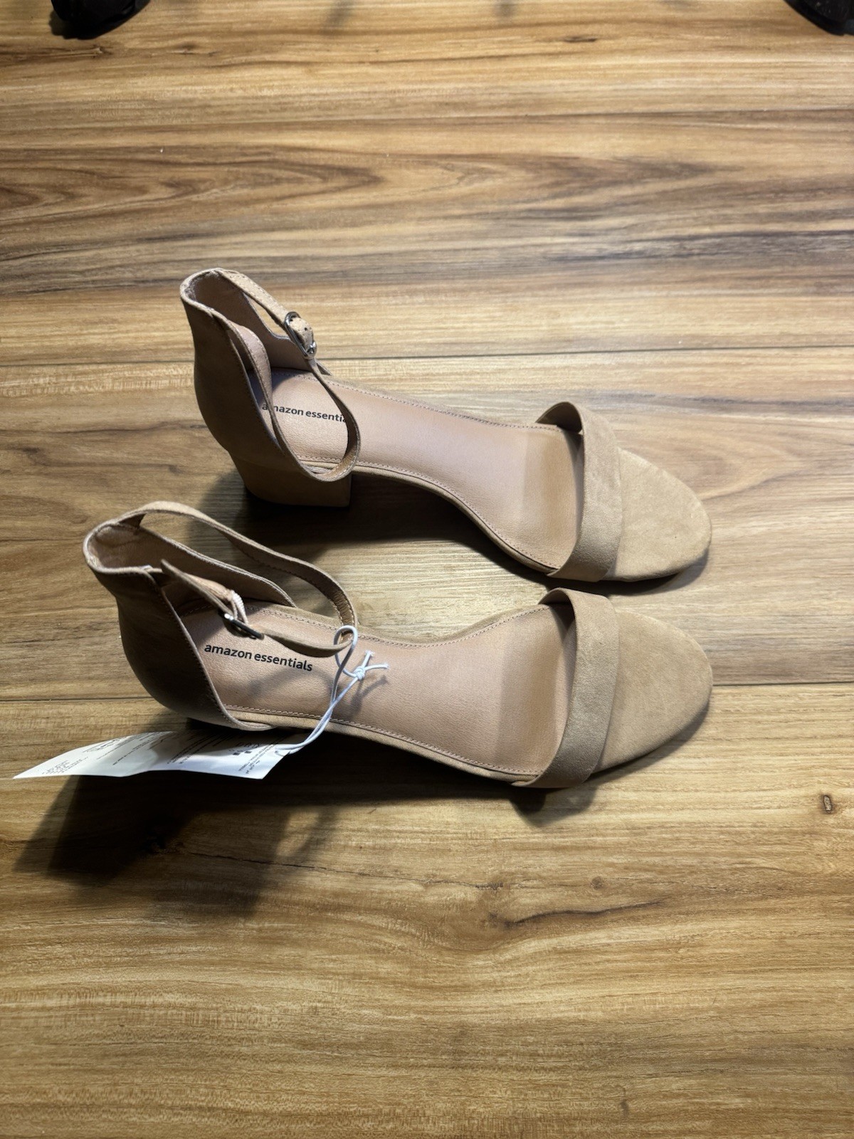 Amazon Essentials Nude Tan Faux Suede Women’s Heel Size 13 1/2