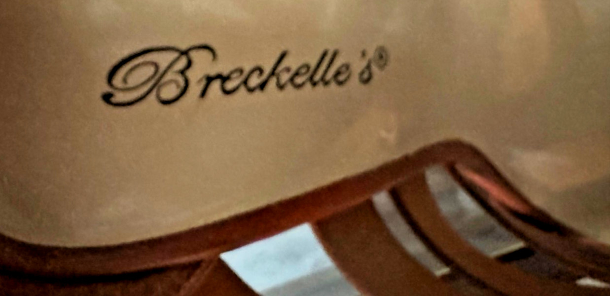 NEW NWOT Breckelle’s Brown Faux Leather strappy Boot/Shoes 3.5 in heel Sz: 6.5
